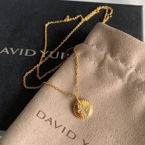 David Yurman Diamond Round Cross 750 Necklace